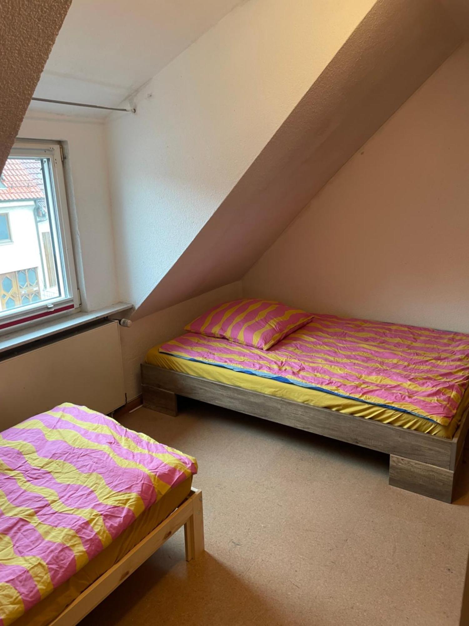 Haus Dambacher - Arbeiter-Monteurzimmer Nuertingen Zewnętrze zdjęcie